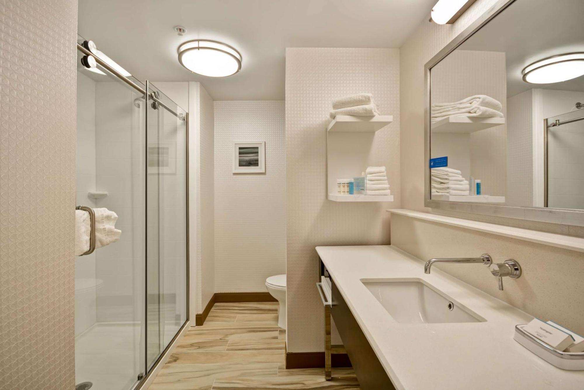 Hampton Inn & Suites Detroit/Warren Bagian luar foto