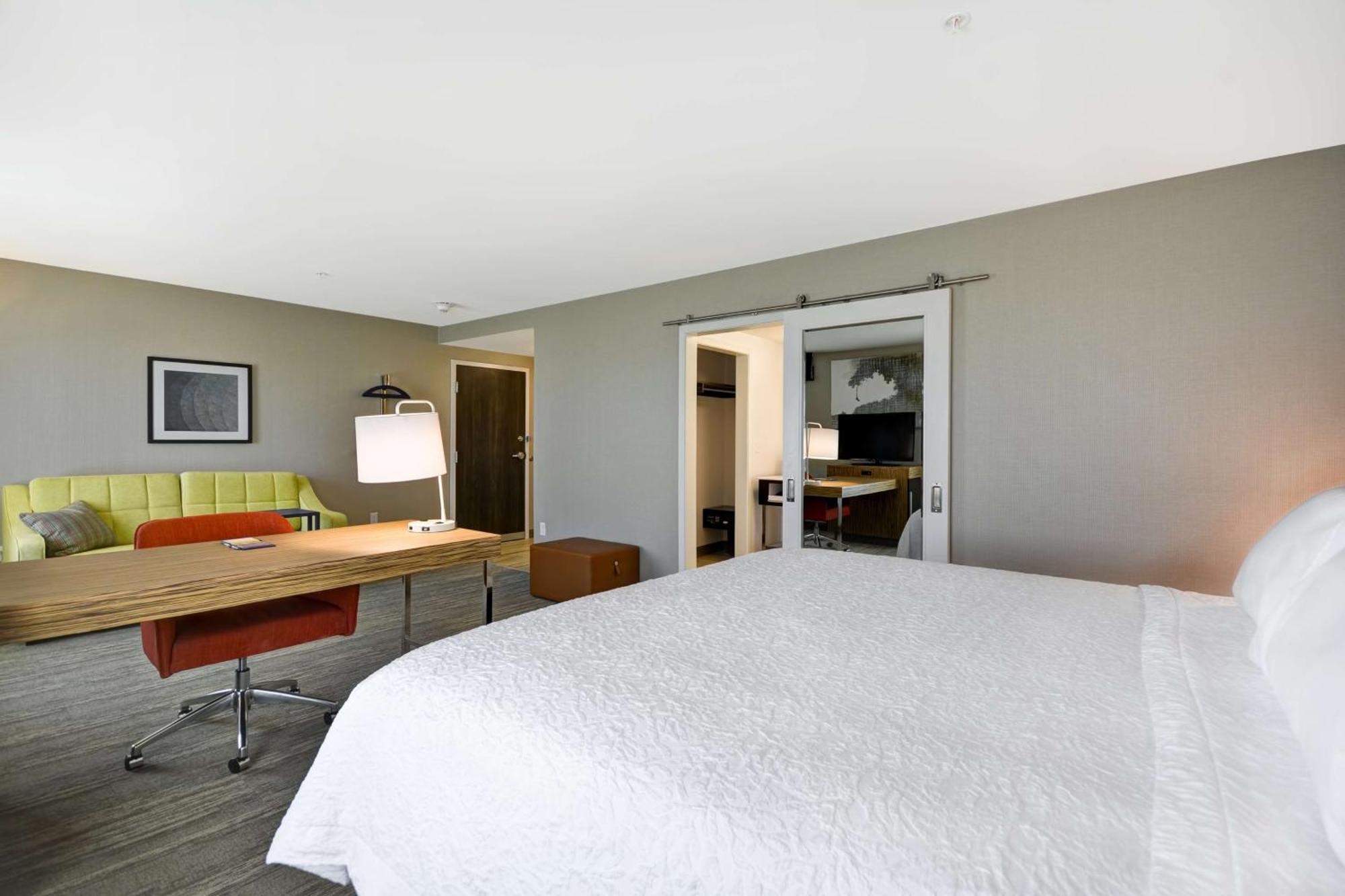 Hampton Inn & Suites Detroit/Warren Bagian luar foto