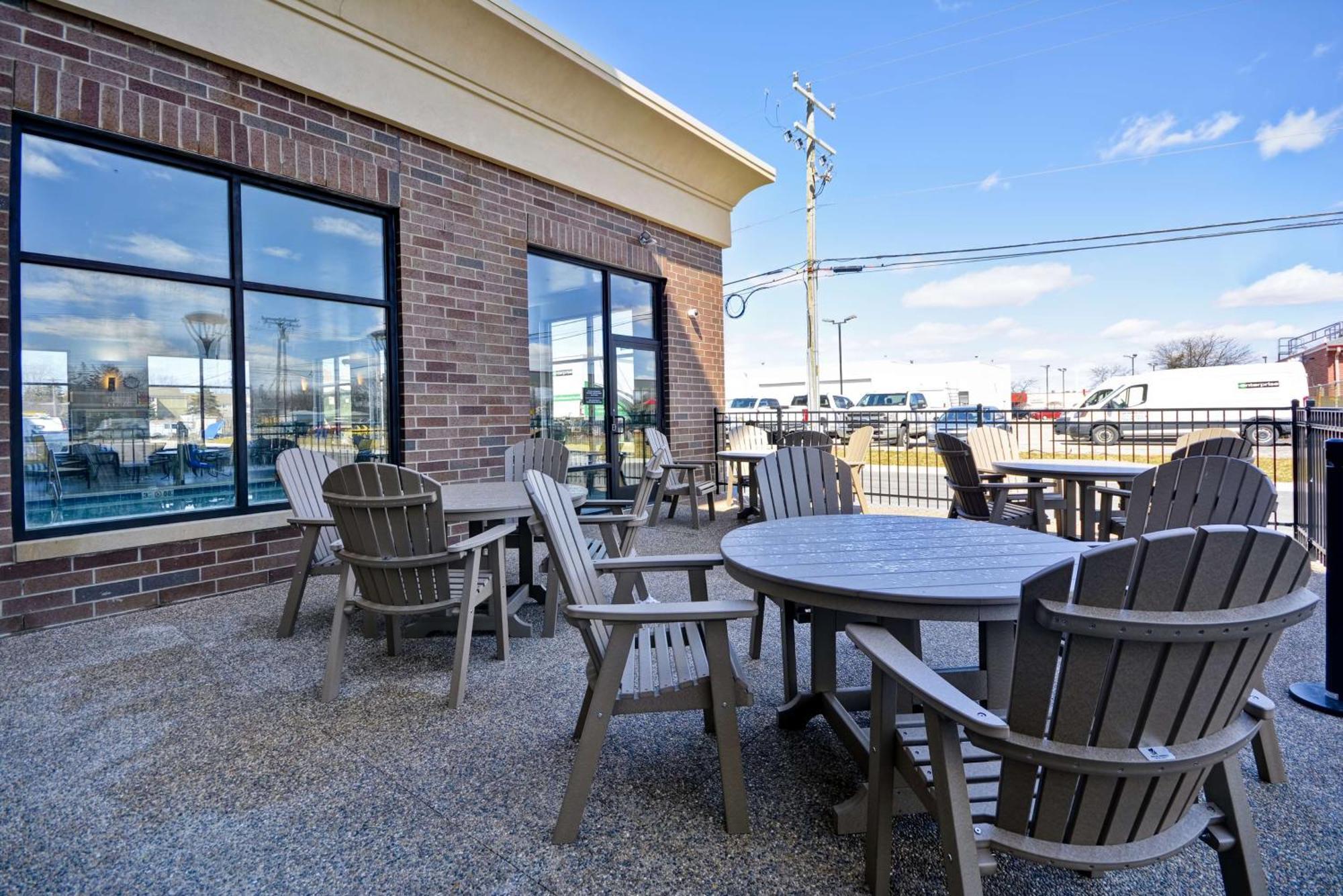 Hampton Inn & Suites Detroit/Warren Bagian luar foto
